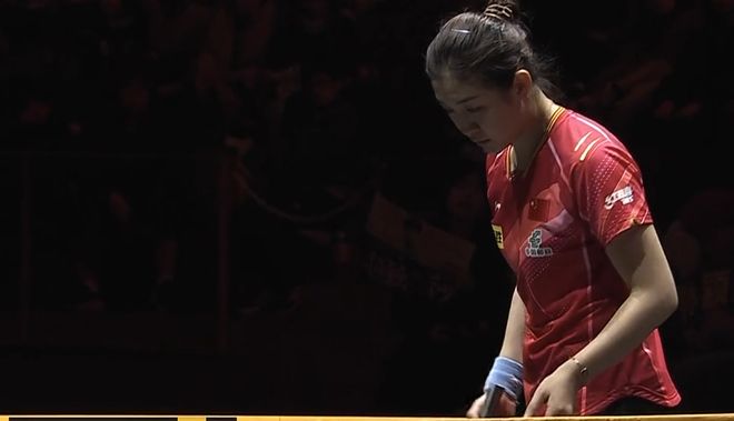 球员更多的 球员更多的